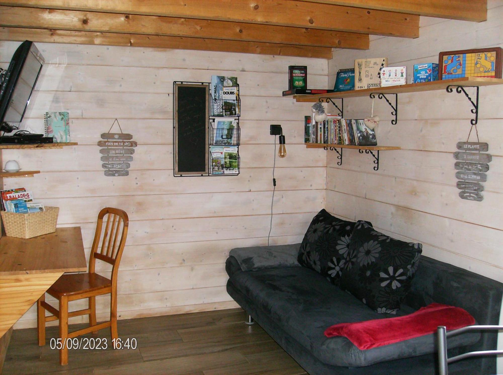 Chambres D'Hotes Sous Les Chenes Gondenans-Montby Luaran gambar